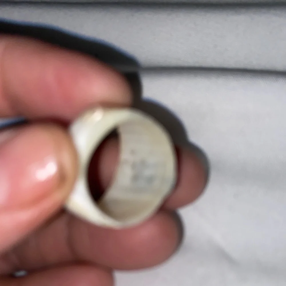 Stylish Wearable mother of pearl ring very pretty
